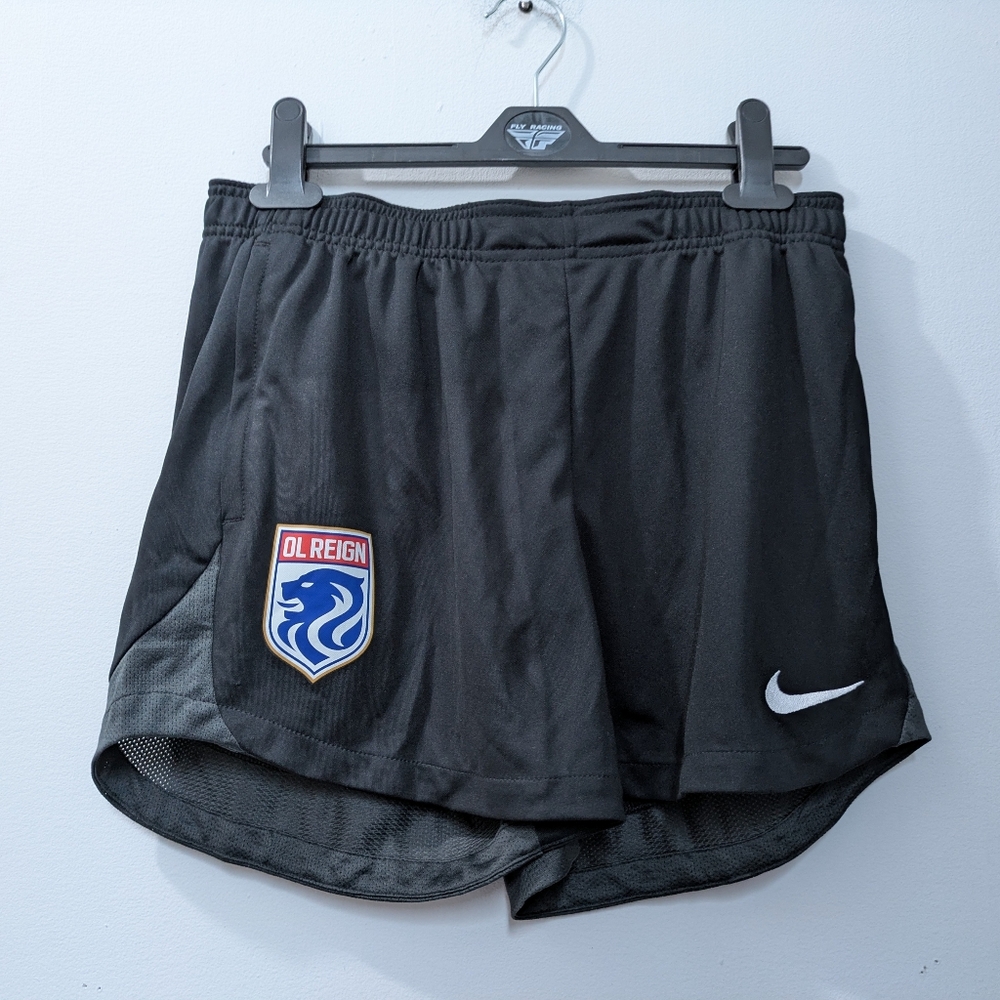Nike SEATTLE OL REIGN FC Black Swoosh SOCCER Black Shorts Women's Medium NWT